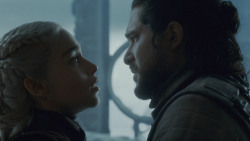 extant_GameOfThrones_8x06-TheIronThrone_3791