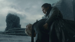 extant_GameOfThrones_8x06-TheIronThrone_3824