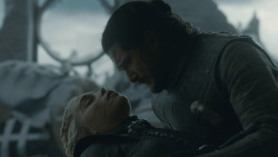 extant_GameOfThrones_8x06-TheIronThrone_3858