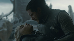 extant_GameOfThrones_8x06-TheIronThrone_3868