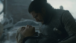 extant_GameOfThrones_8x06-TheIronThrone_3874