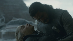 extant_GameOfThrones_8x06-TheIronThrone_3878