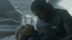 extant_GameOfThrones_8x06-TheIronThrone_3884