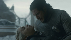 extant_GameOfThrones_8x06-TheIronThrone_3887