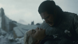 extant_GameOfThrones_8x06-TheIronThrone_3905