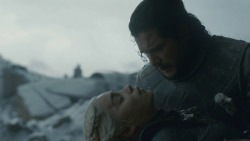 extant_GameOfThrones_8x06-TheIronThrone_3910
