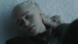 extant_GameOfThrones_8x06-TheIronThrone_3951