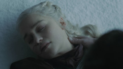 extant_GameOfThrones_8x06-TheIronThrone_3954