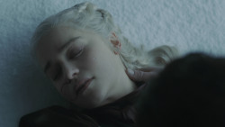 extant_GameOfThrones_8x06-TheIronThrone_3955