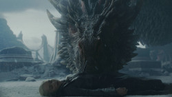 extant_GameOfThrones_8x06-TheIronThrone_4025