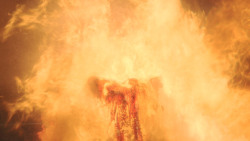 extant_GameOfThrones_8x06-TheIronThrone_4165