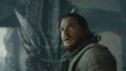 extant_GameOfThrones_8x06-TheIronThrone_4199
