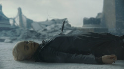 extant_GameOfThrones_8x06-TheIronThrone_4257