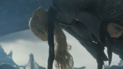 extant_GameOfThrones_8x06-TheIronThrone_4273