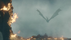 extant_GameOfThrones_8x06-TheIronThrone_4304