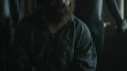 extant_GameOfThrones_8x06-TheIronThrone_4443