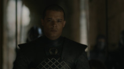 extant_GameOfThrones_8x06-TheIronThrone_4463
