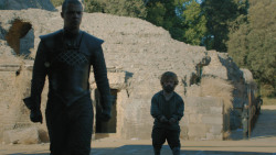 extant_GameOfThrones_8x06-TheIronThrone_4503