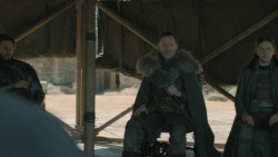 extant_GameOfThrones_8x06-TheIronThrone_4535