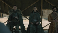 extant_GameOfThrones_8x06-TheIronThrone_4539