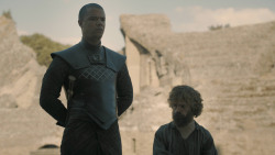 extant_GameOfThrones_8x06-TheIronThrone_4651