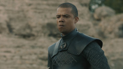 extant_GameOfThrones_8x06-TheIronThrone_4803