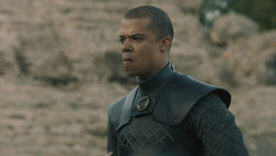 extant_GameOfThrones_8x06-TheIronThrone_4804