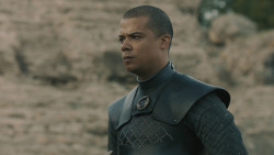 extant_GameOfThrones_8x06-TheIronThrone_4808