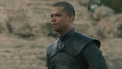 extant_GameOfThrones_8x06-TheIronThrone_4811