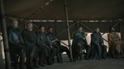 extant_GameOfThrones_8x06-TheIronThrone_4812