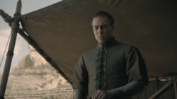 extant_GameOfThrones_8x06-TheIronThrone_4854