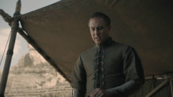extant_GameOfThrones_8x06-TheIronThrone_4855
