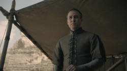 extant_GameOfThrones_8x06-TheIronThrone_4856