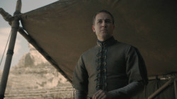 extant_GameOfThrones_8x06-TheIronThrone_4860