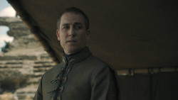 extant_GameOfThrones_8x06-TheIronThrone_4908