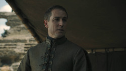 extant_GameOfThrones_8x06-TheIronThrone_4909