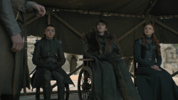 extant_GameOfThrones_8x06-TheIronThrone_4912