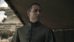 extant_GameOfThrones_8x06-TheIronThrone_4915