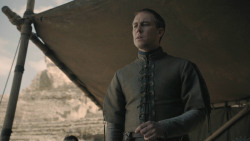 extant_GameOfThrones_8x06-TheIronThrone_4930