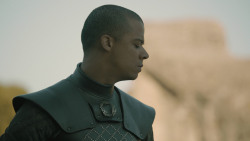 extant_GameOfThrones_8x06-TheIronThrone_5110