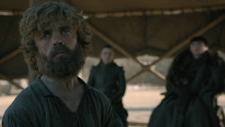 extant_GameOfThrones_8x06-TheIronThrone_5231