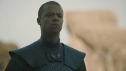 extant_GameOfThrones_8x06-TheIronThrone_5356