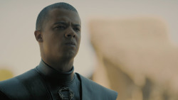 extant_GameOfThrones_8x06-TheIronThrone_5376