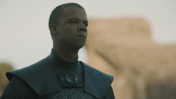 extant_GameOfThrones_8x06-TheIronThrone_5797