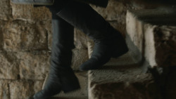 extant_GameOfThrones_8x06-TheIronThrone_6106