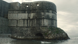 extant_GameOfThrones_8x06-TheIronThrone_6296