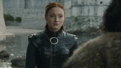extant_GameOfThrones_8x06-TheIronThrone_6381