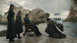 extant_GameOfThrones_8x06-TheIronThrone_6547