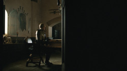 extant_GameOfThrones_8x06-TheIronThrone_6665