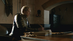 extant_GameOfThrones_8x06-TheIronThrone_6773